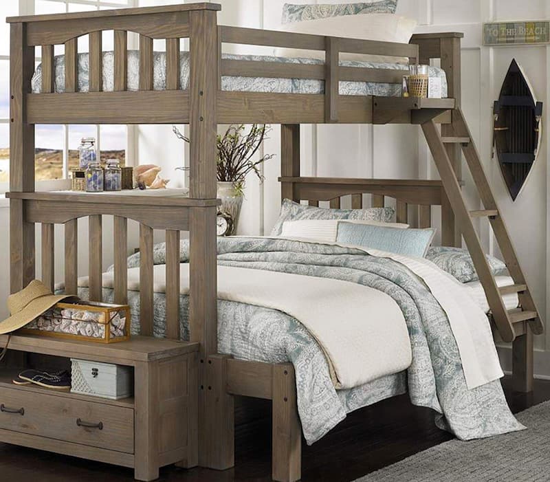 Phong cách thiết kế của giường đơn giản, tập trung vào công năng