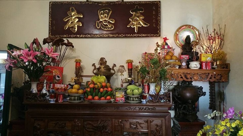 Bạn nên đặt tượng Phật ở vị trí chính giữa, dễ nhìn