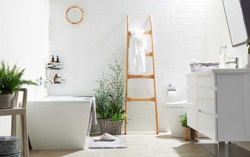 Tận dụng ánh sáng tự nhiên để nhà vệ sinh luôn khô thoáng