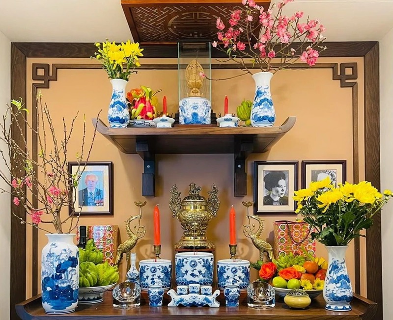 Cách lập bàn thờ gia tiên chi tiết: Gia chủ không được chủ quan, bỏ qua việc này