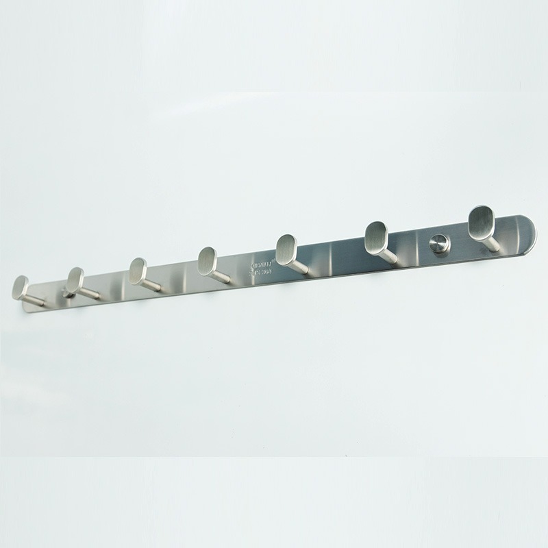 Biết cách lắp giá treo quần áo inox sẽ giúp bạn dễ dàng thực hiện