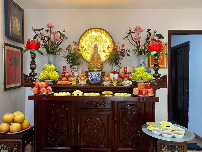 Bật mí 04 cách trang trí bàn thờ gia tiên đẹp nhất