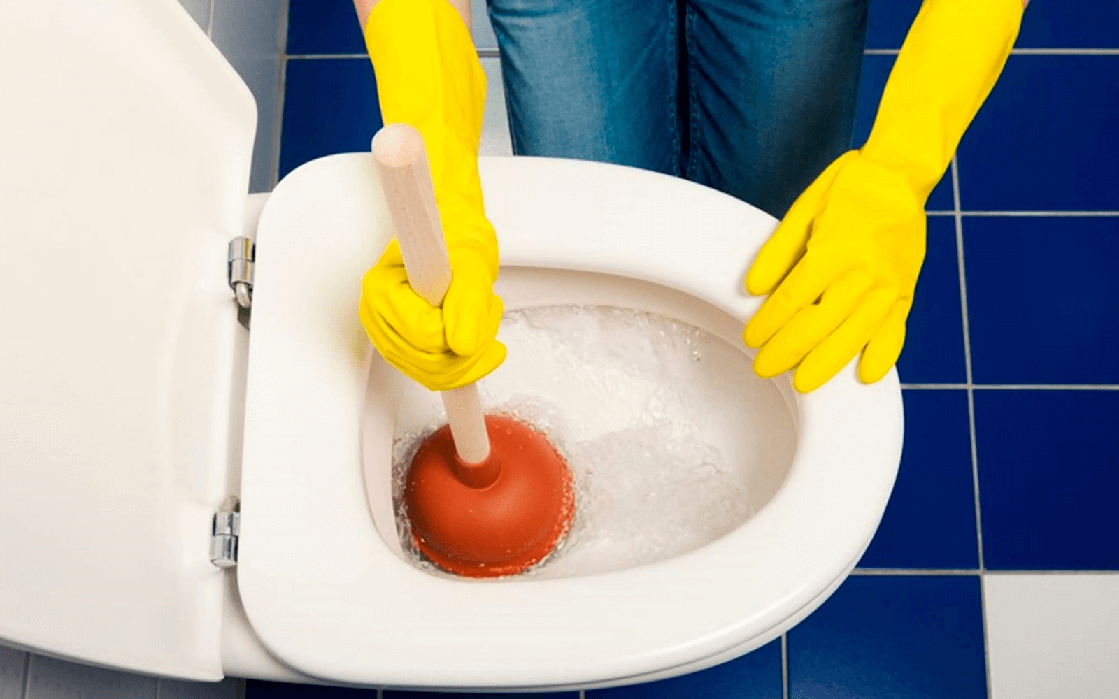 11+ dụng cụ thông bồn cầu dễ sử dụng, giá rẻ và chất lượng