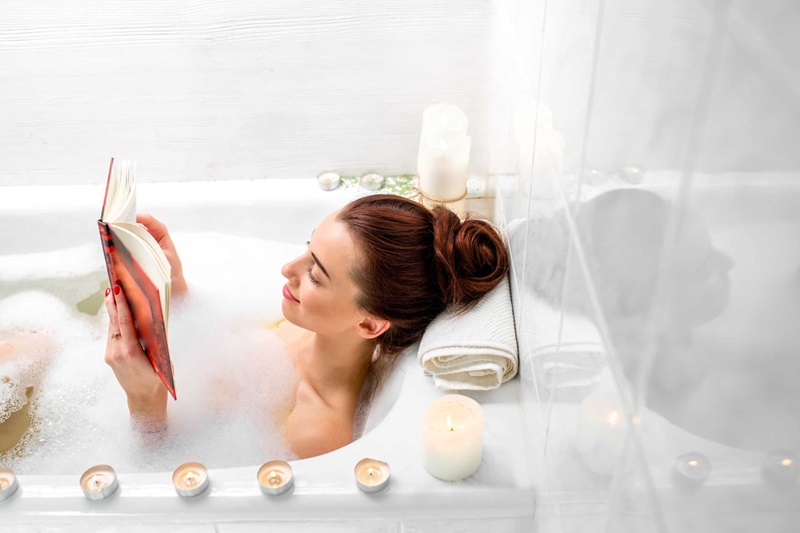 Ngâm mình trong bồn tắm massage mang đến một cơ thể khỏe mạnh