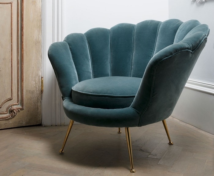 Kích thước ghế sofa phù hợp là yếu tố cực quan trọng với ngôi nhà. Tùy vào diện tích của căn phòng, gia chủ cân nhắc để lựa chọn bộ ghế sofa phù hợp để vừa đáp ứng được nhu cầu sử dụng trở vừa giúp không gian hài hòa, hợp lý.