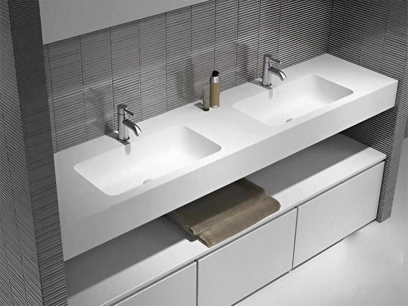 Kích thước lavabo đôi phù hợp với không gian nhà tắm rộng rãi