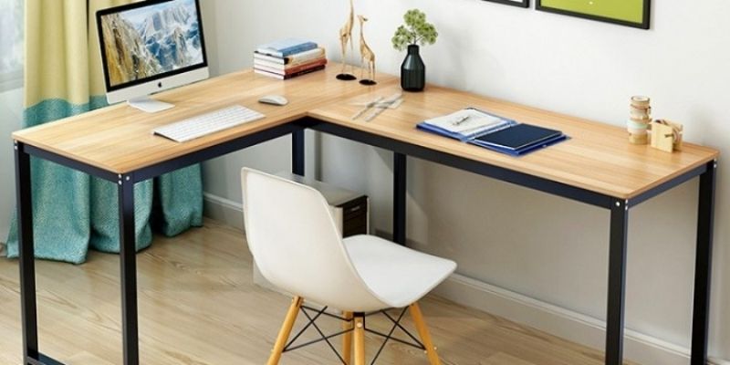 Mẫu bàn làm việc đẹp hình chữ L giúp tối ưu không gian làm việc hiệu quả