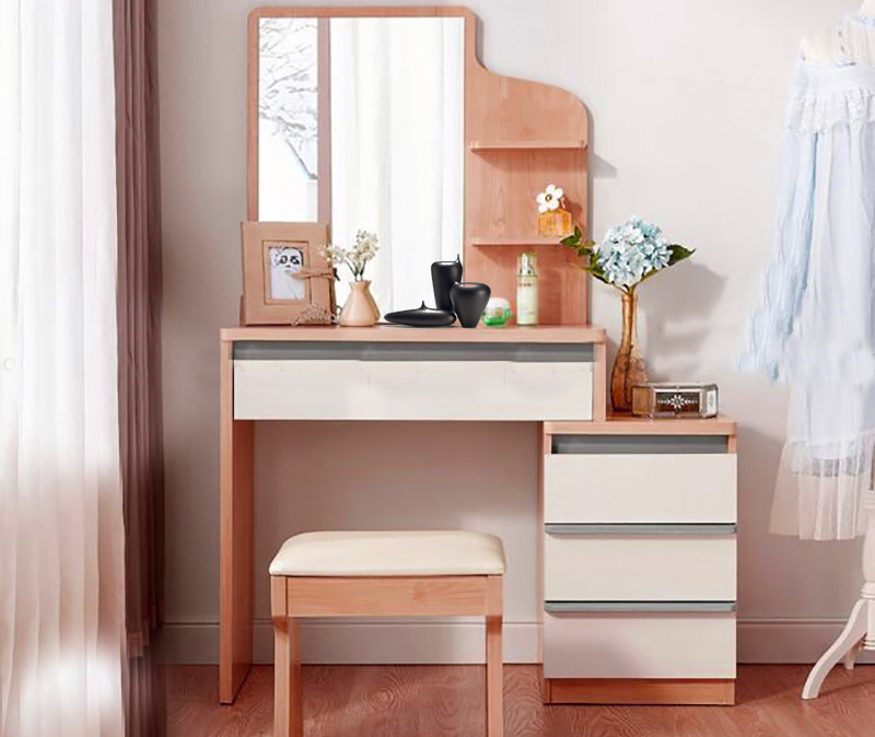 Đặt bàn trang điểm ở hướng Đông, Bắc và Đông Nam để thu hút vận may