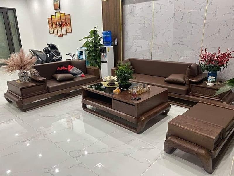 Mẫu bàn ghế hình chữ L này tương đối gọn gàng và được thiết kế theo kích thước yêu cầ