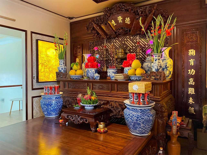 Hao tài tốn của vì phạm phải lỗi phong thủy bàn thờ, điều số 1 là đại kỵ