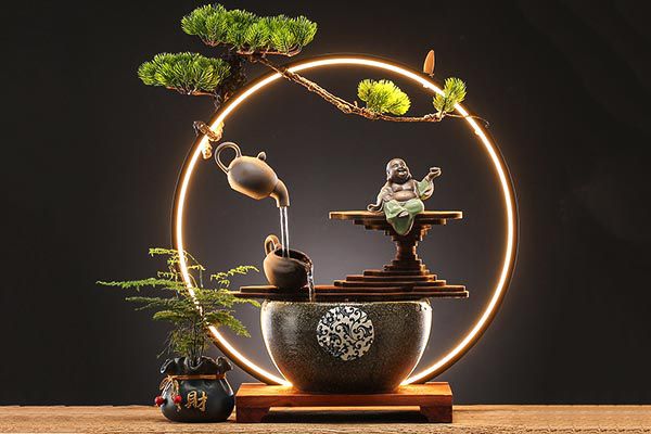 Thác nước phong thủy là gì? 2 cách bày trí giúp hút tài sinh lộc 