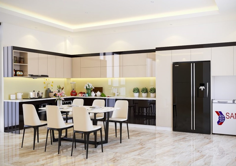 Nhà bếp có không gian lớn giúp bạn dễ trang trí hơn