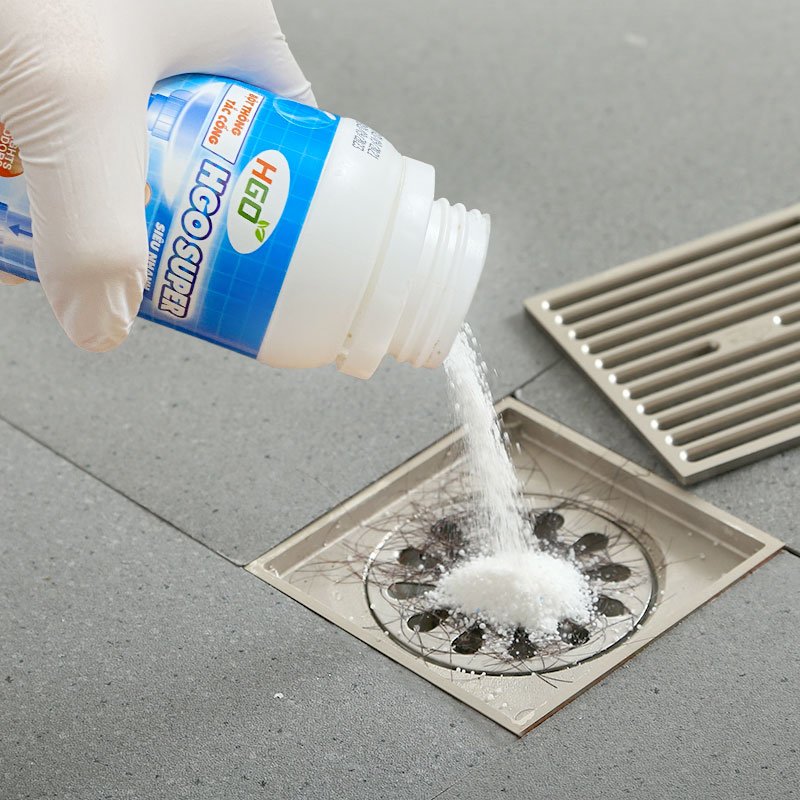 Sử dụng bột thông cống giúp phân hủy hết các chất bẩn gây mùi hôi khó chịu