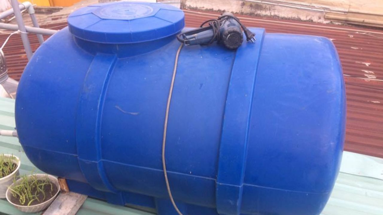 3 cách vá bồn chứa nước nhựa tại nhà đơn giản, nhanh chóng